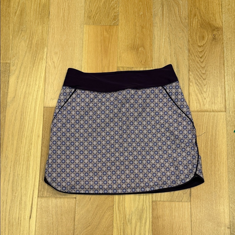 Lands'‎ End Purple and White Patterned Mini Skirt with shorts 6p